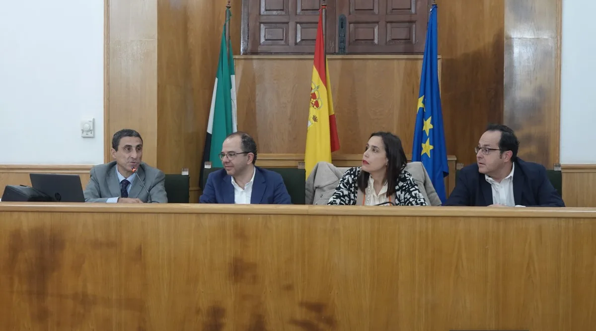 Más de 30 municipios de la provincia de Cáceres se interesan por la Comunidad Energética Local ‘Toda Cáceres’