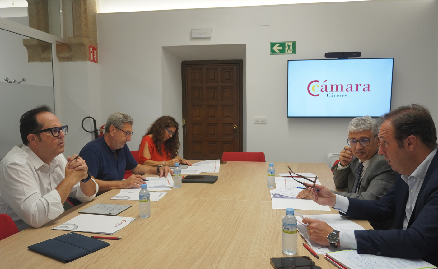 reunión jurado premios pyme